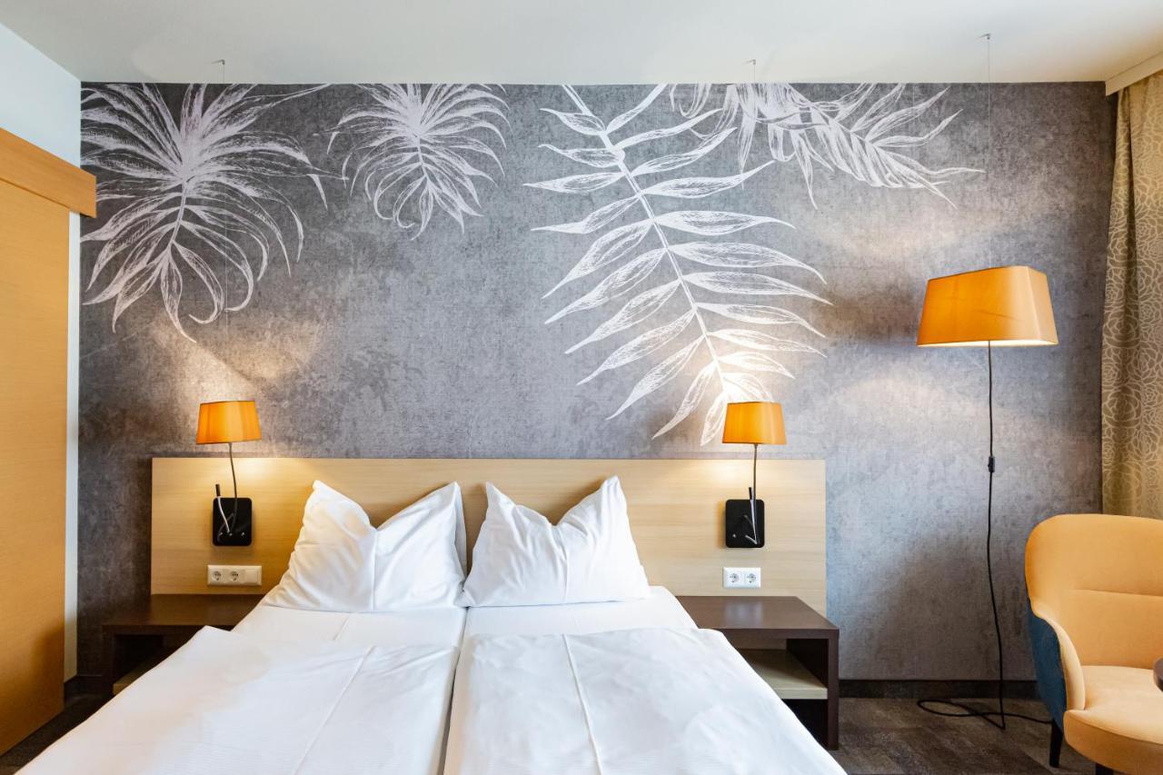 Hotel Das Himberg Bagian luar foto