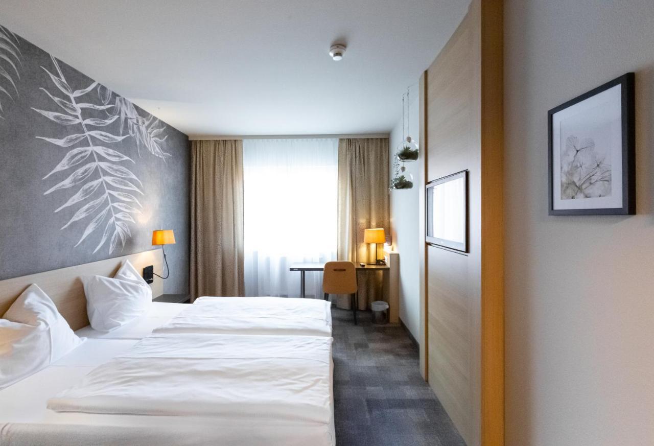 Hotel Das Himberg Bagian luar foto